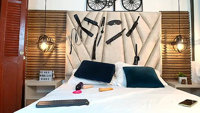 Cinthiabaker online show from 28, 11, 2025