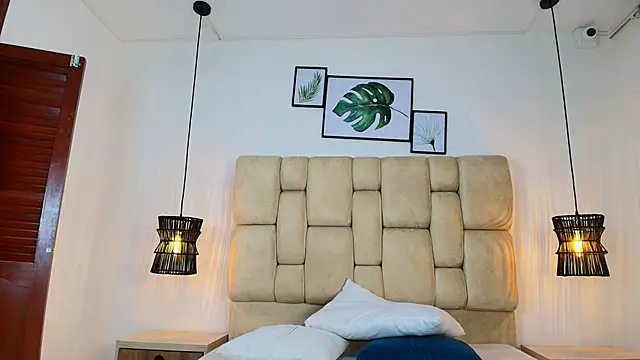 Cinthiabaker online show from 9, 4, 2026