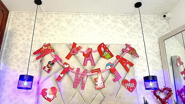 Cinthiabaker online show from 15, 9, 2025