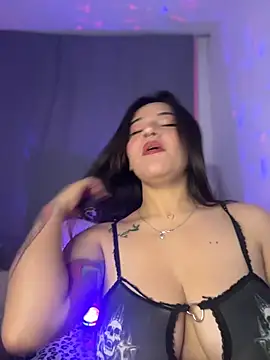 Linda Bellucci online show from 3, 7, 2026