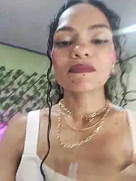 Karen Ariass online show from 13, 5, 2026