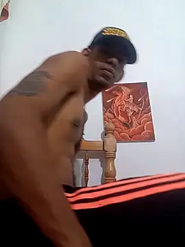 Negritohot2828 online show from 10, 10, 2025