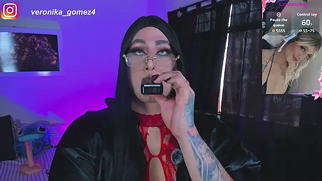 Sweetveronik 44 online show from 12, 3, 2026