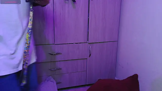 vainilla doll online show from 14, 4, 2026