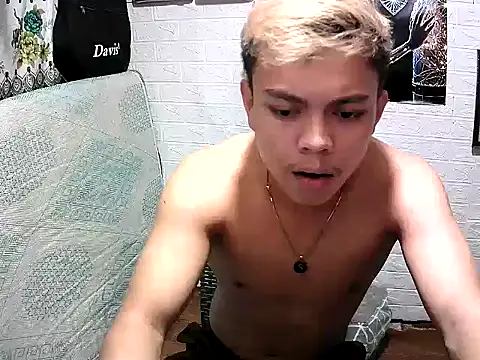 Pinoy slutcummer69 online show from 20, 11, 2025