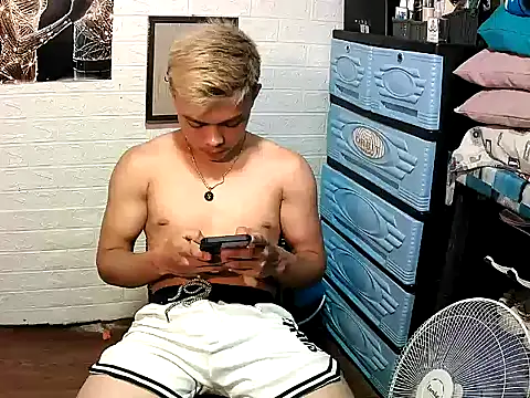 Pinoy slutcummer69 online show from 12, 11, 2025