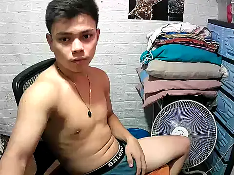 Pinoy slutcummer69 online show from 18, 3, 2026