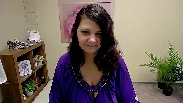 TwoBigSuns online show from 4, 3, 2026