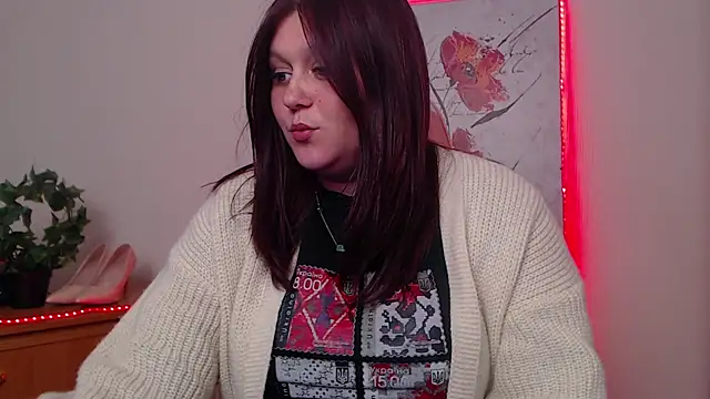 Alisawoods  online show from 28, 4, 2026