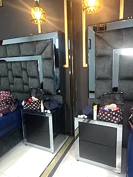 Snapshot of Aniajoness_ chatting on 22, 11, 2025 Aniajoness online show from 22, 11, 2025