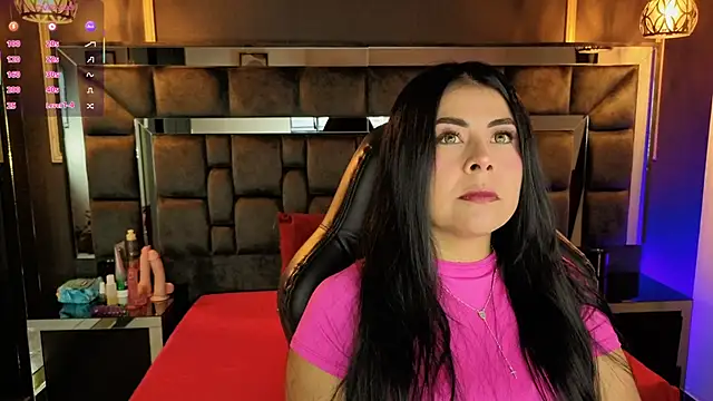 Snapshot of Aniajoness_ chatting on 8, 10, 2025 Aniajoness online show from 8, 10, 2025