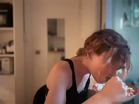 summervera online show from 17, 10, 2025