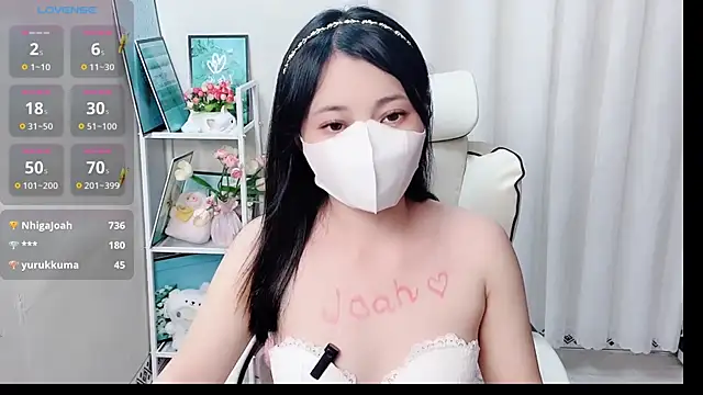 phuongnhi  online show from 17, 5, 2026