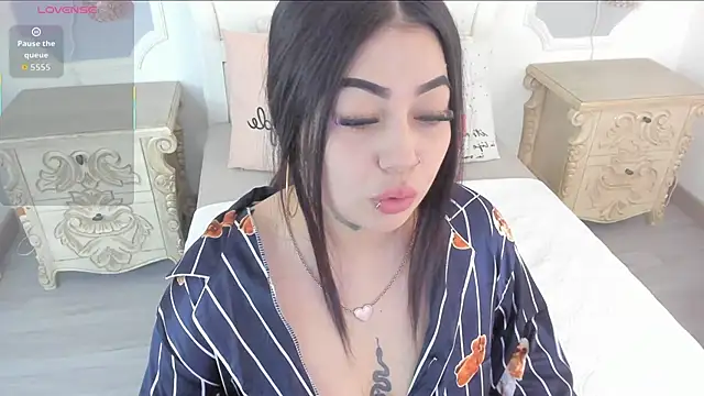 MeganStar   online show from 19, 10, 2025