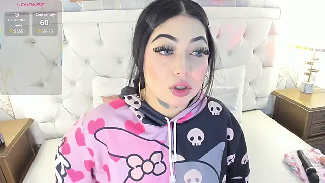 MeganStar   online show from 9, 9, 2025