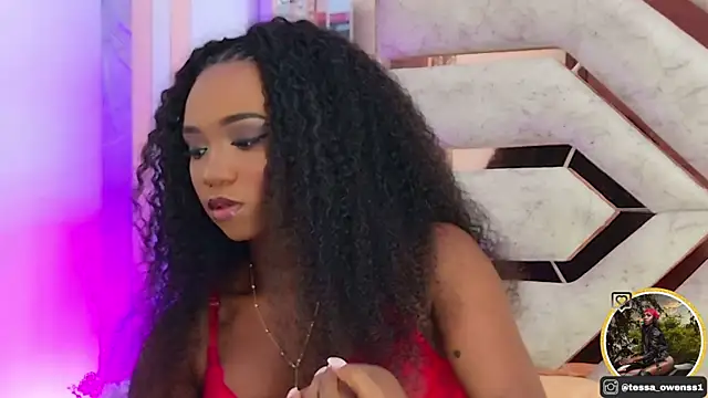 Tessa Owenss online show from 24, 7, 2026