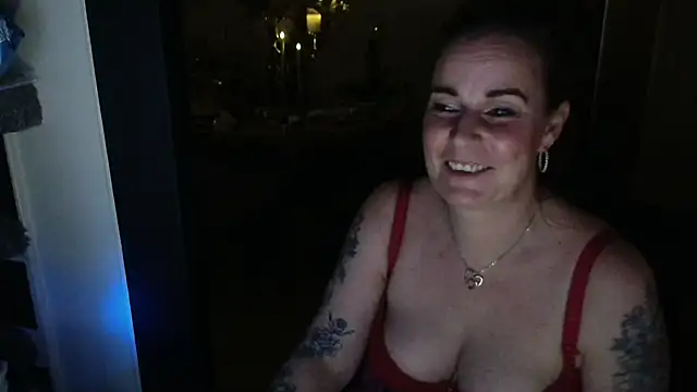 Mrs-Aurora online show from 19, 3, 2026