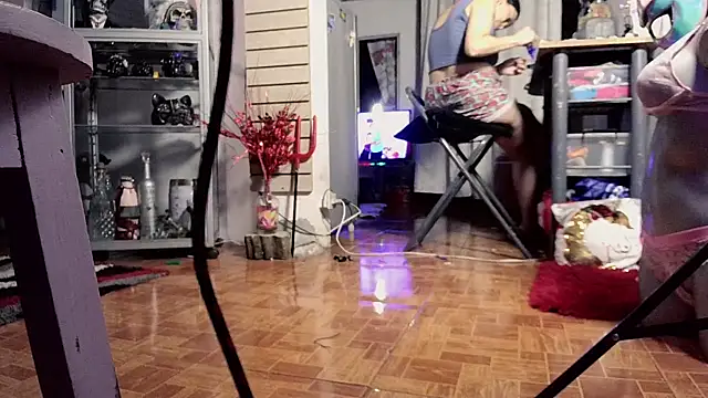 xinamora online show from 27, 10, 2025