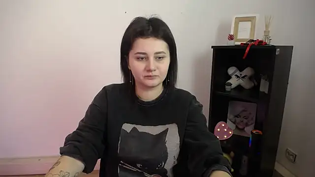 Snapshot of Katrin_kiss_ chatting on 16, 11, 2025 Katrin kiss online show from 16, 11, 2025