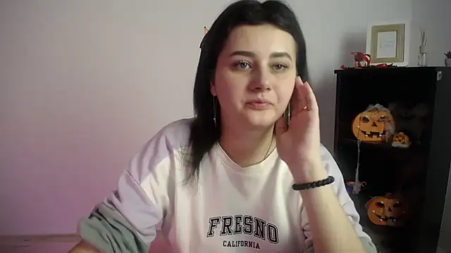 Snapshot of Katrin_kiss_ chatting on 9, 11, 2025 Katrin kiss online show from 9, 11, 2025