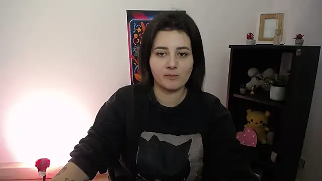 Snapshot of Katrin_kiss_ chatting on 8, 10, 2025 Katrin kiss online show from 8, 10, 2025