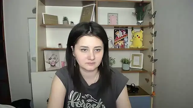 Katrin kiss  online show from 26, 3, 2026