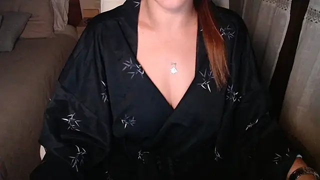 Snapshot of Nat_X chatting on 19, 11, 2025 Nat X online show from 19, 11, 2025