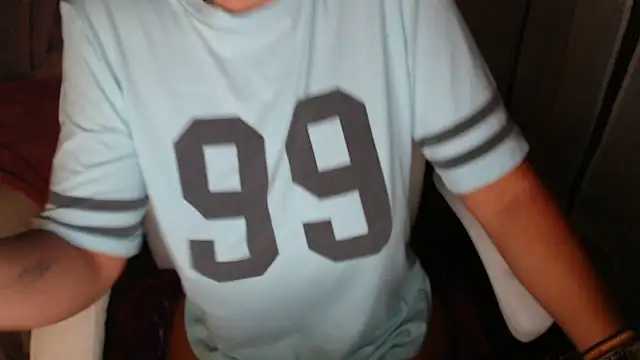 Snapshot of Nat_X chatting on 24, 9, 2025 Nat X online show from 24, 9, 2025