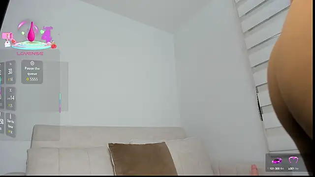 arianna 000 online show from 7, 10, 2025