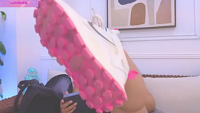 Daisy Price online show from 20, 3, 2026