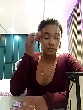 DollyBrowncc online show from 14, 4, 2026