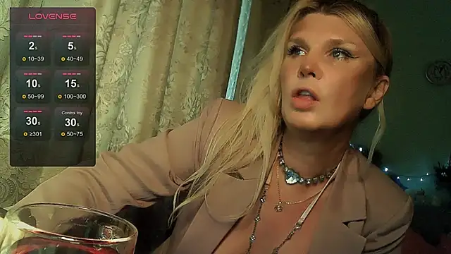 TsPostophere online show from 15, 10, 2025