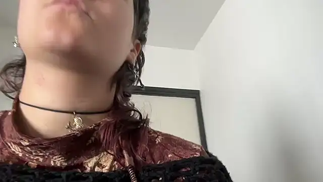 NIQUE TARAXX online show from 29, 9, 2025