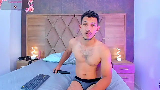 EimyAndMaxi online show from 10, 9, 2025