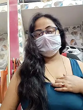 nisha 1110 online show from 10, 3, 2026