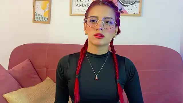 Karina2Smith online show from 14, 4, 2026