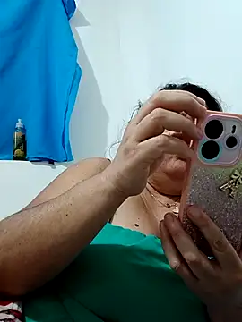 yaneth  online show from 15, 11, 2025