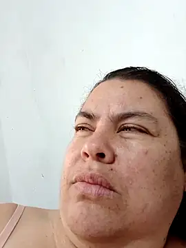 yaneth  online show from 25, 11, 2025