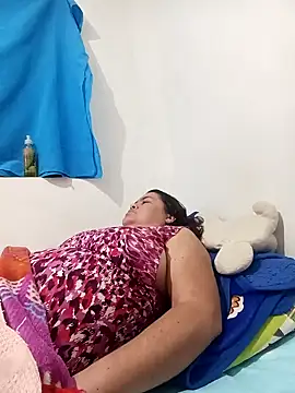 yaneth  online show from 28, 11, 2025