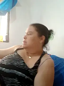 yaneth  online show from 5, 12, 2025