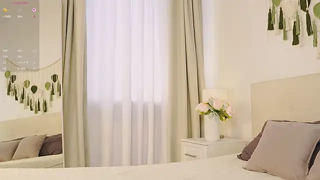 LeelooYolo online show from 10, 5, 2026