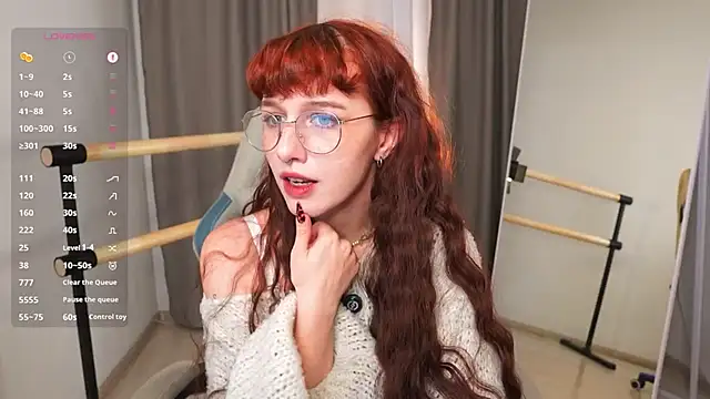 LeelooYolo online show from 23, 11, 2025