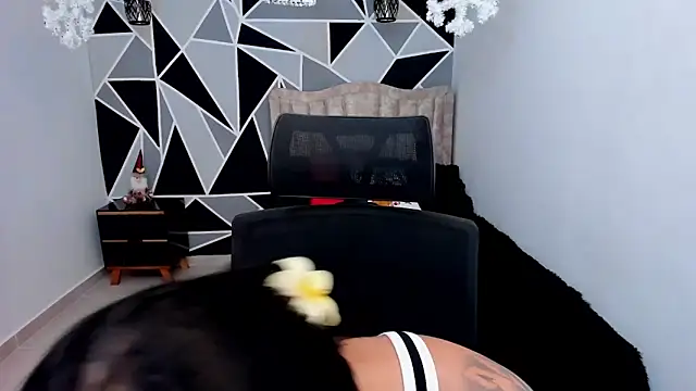 valeria-duarte online show from 14, 12, 2025