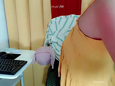 nesianhottits online show from 20, 5, 2026