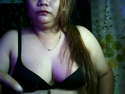 yuana25 online show from 4, 10, 2025