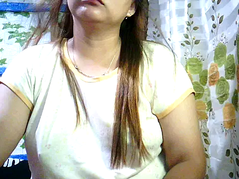 yuana25 online show from 15, 10, 2025