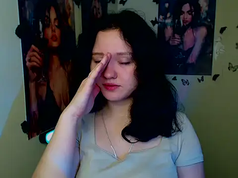 Snapshot of LadyAlice_ chatting on 5, 11, 2025 LadyAlice online show from 5, 11, 2025