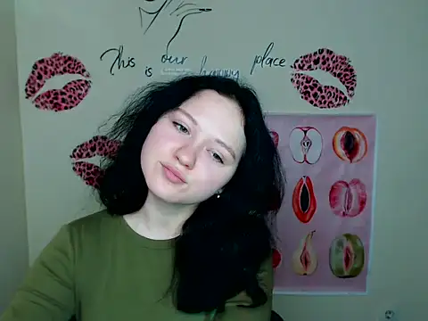 Snapshot of LadyAlice_ chatting on 6, 11, 2025 LadyAlice online show from 6, 11, 2025