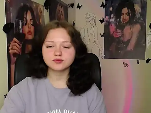LadyAlice  online show from 14, 5, 2026