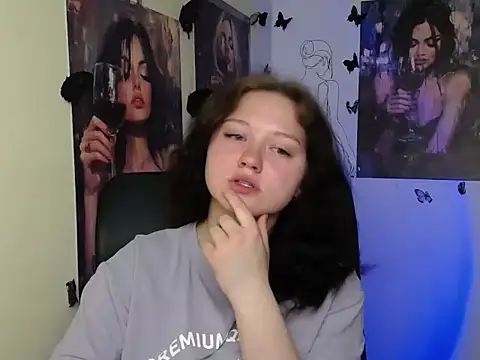 LadyAlice  online show from 13, 5, 2026
